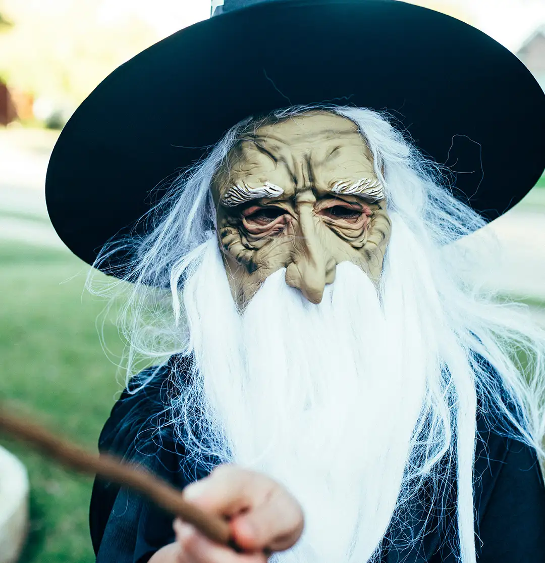 Wizards, Are They As Powerful As they Seem? dungeons and dragons blog dice hedron decrepid wizard mask creepy dungeon and dragons